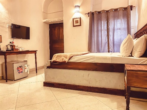 Smiles Stone Town Hotel image 25